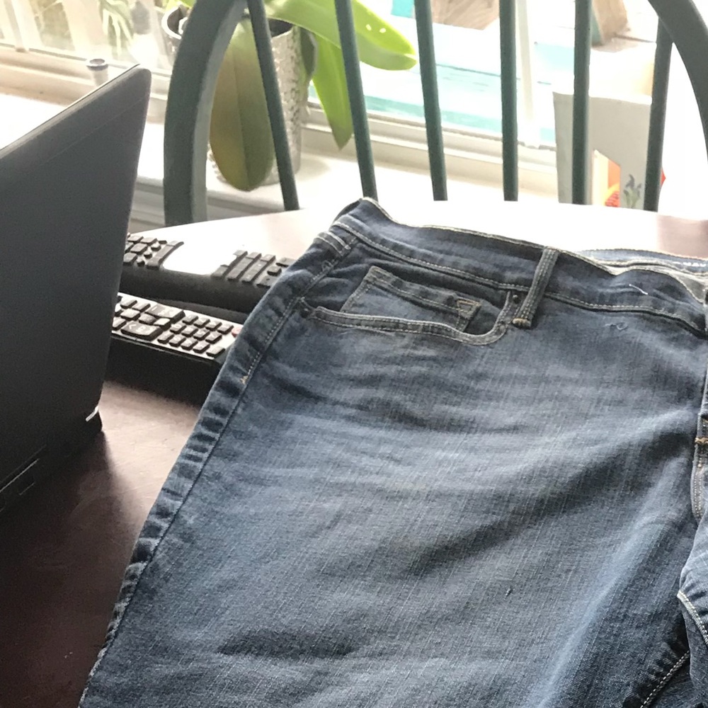Old navy curvy bootcut 18S NWT